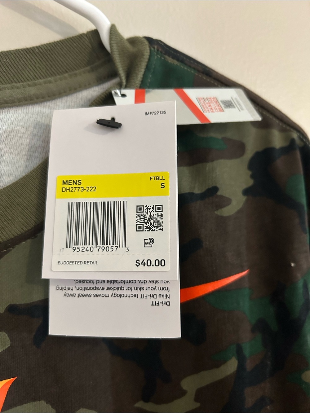 University of VA Nike Dri Fit Olive & Dark Green Camo Long-Sleeve Tee - Picture 6 of 6
